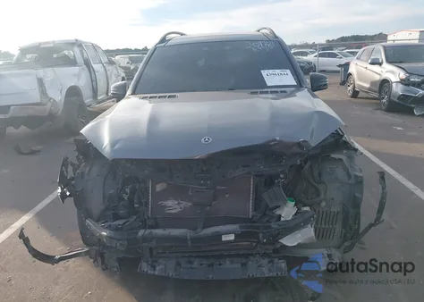 2019 Mercedes-Benz Gls 550 4Matic z USA, uszkodzony, nr VIN 4JGDF7DE5KB233499